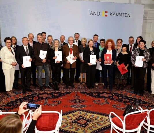 Für Einsatz und Engagement: Land Kärnten verleiht Ehrenzeichen und Berufstitel