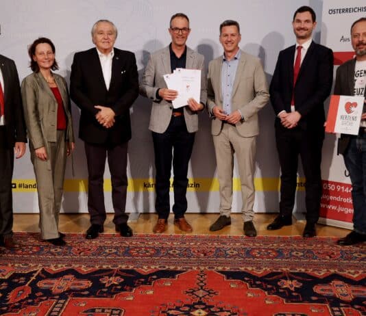 Jugendrotkreuzprojekt „Herzenssache“: Kärntens Kinder lernen, Leben zu retten