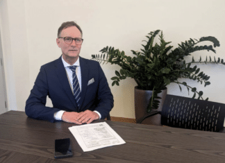 Trassenpläne in Treffen: Bürgerinitiative fordert sofortigen Stopp der 380-kV-Leitung