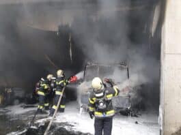 Brand im Lesachtal: Zugmaschine fängt Feuer