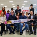 Bildung, die Zukunft ermöglicht: Wirtschaftskammer und Industriellenvereinigung fördern die Lerncafés der Caritas