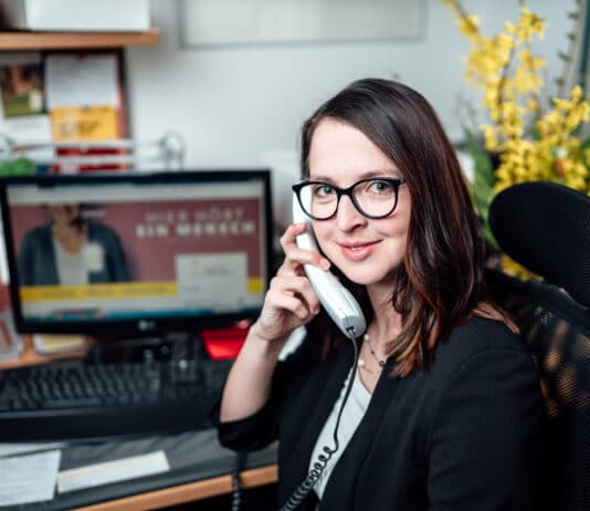 Bist du bereit, etwas zu bewegen? Werde freiwillige Mitarbeitende bei der TelefonSeelsorge Kärnten!