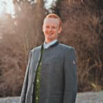 Zwischen Blaulicht, Bus und Bühne