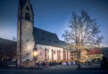 Advent im Lichterkranz: Stimmungsvoller Advent beim Gailtaler Dom