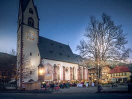 Advent im Lichterkranz: Stimmungsvoller Advent beim Gailtaler Dom