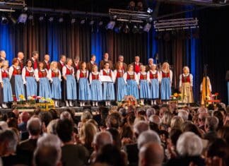 Abschiedskonzert des Grenzlandchor Arnoldstein: 78 Jahre Leidenschaft gewürdigt und verdiente Auszeichnungen verliehen