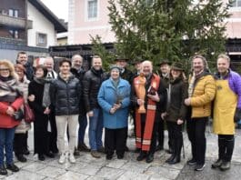 Traditioneller Barbaramarkt lockte zahlreiche Besucher nach Bad Bleiberg