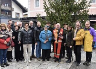 Traditioneller Barbaramarkt lockte zahlreiche Besucher nach Bad Bleiberg