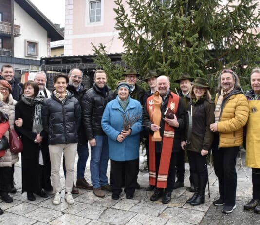 Traditioneller Barbaramarkt lockte zahlreiche Besucher nach Bad Bleiberg
