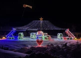 Firma Strasser verzaubert das Lesachtal mit leuchtender Botschaft