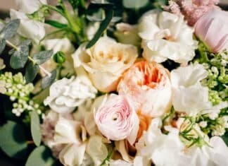 Moderner Blumenstrauß zum Geburtstag – Stilvolle Ideen für besondere Momente