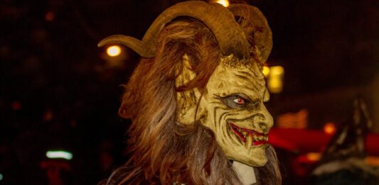 Nikolaus und Krampus: Wer steckt hinter den traditionellen Figuren?
