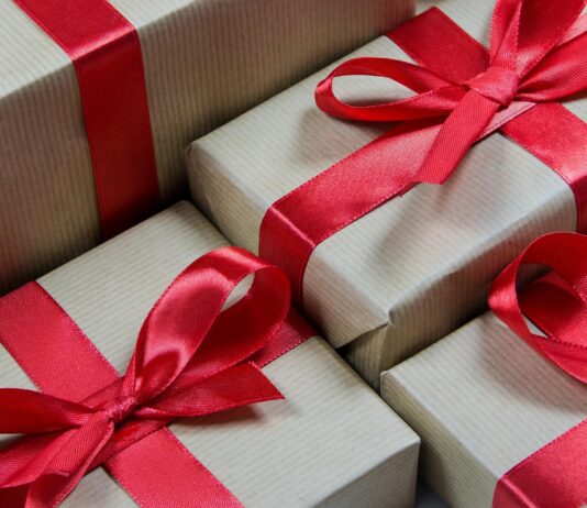 Digitale Helfer fürs Christkind: Künstliche Intelligenz unterstützt heuer beim Weihnachts-Shopping