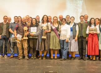 Bauernball feierte fulminantes Comeback in Kötschach-Mauthen