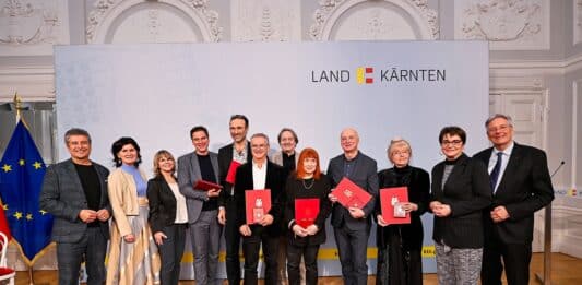 Kärntens Kulturschaffende geehrt: Große Ehrenzeichen verliehen