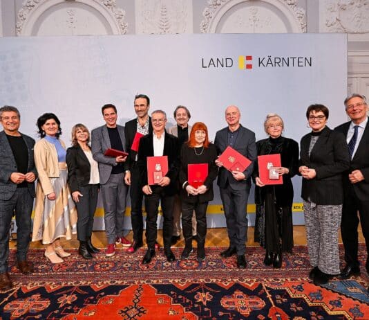 Kärntens Kulturschaffende geehrt: Große Ehrenzeichen verliehen