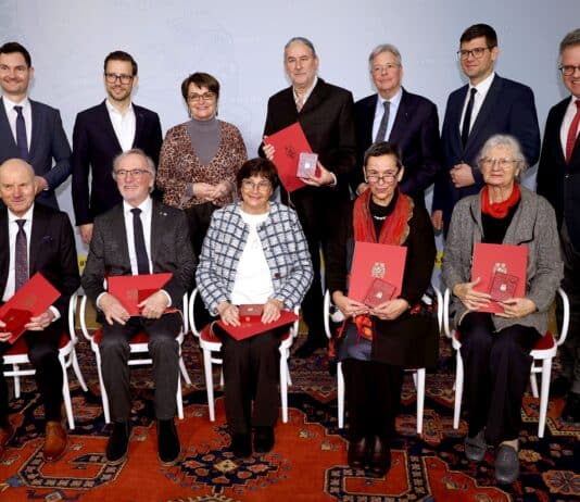 Rosenwirth-Fendre als literarische Brückenbauerin ausgezeichnet