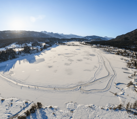 Eislauffans aufgepasst: Der Pressegger See ist ab heute offiziell freigegeben!