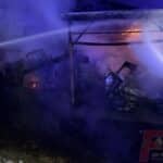 Geräteschuppen in Vollbrand: Aufmerksamer Nachbar alarmiert Einsatzkräfte