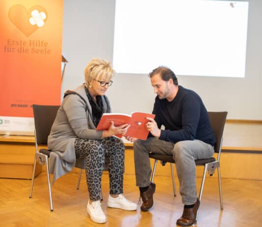 Erste Hilfe für die Seele: pro mente gruppe kärnten erweitert Erfolgsformat um neue Update-Seminare