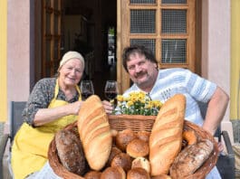 Frühlingstreff beim Josefimarkt bei der Bäckerei Wiegele