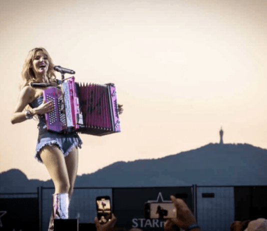 Gefährliche Begegnung mit Fan: Schlagerqueen teilt erschütterndes Erlebnis