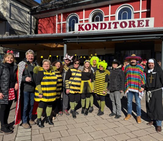 Hermagor feiert Fasching – Traumwetter und Wahnsinnsstimmung beim Umzug