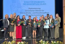 Feierliche Verleihung: 30 Absolventinnen und Absolventen verstärken die Pflege in Kärnten