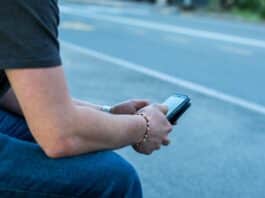 Rat auf Draht: Jugendliche blicken KI kritisch und reflektiert gegenüber