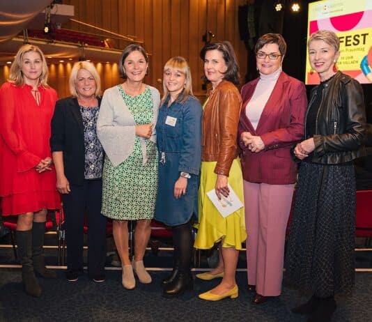 Weltfrauentag: Ein Abend voller Frauenpower und klare Botschaften zur Gleichstellung