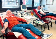Brüder spenden Leben: 200 Blutspenden aus Oberkärnten