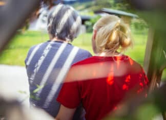 Soziales Engagement, das bewegt: Caritas Kärnten bietet Ausbildung zur Alltagsbegleitung