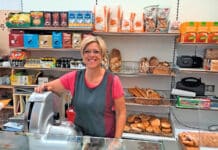 Eine Lesachtalerin, die Stimme und Gemeinschaft verbindet