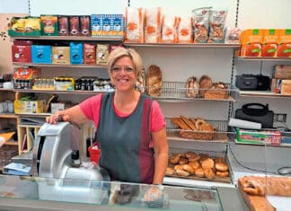 Eine Lesachtalerin, die Stimme und Gemeinschaft verbindet