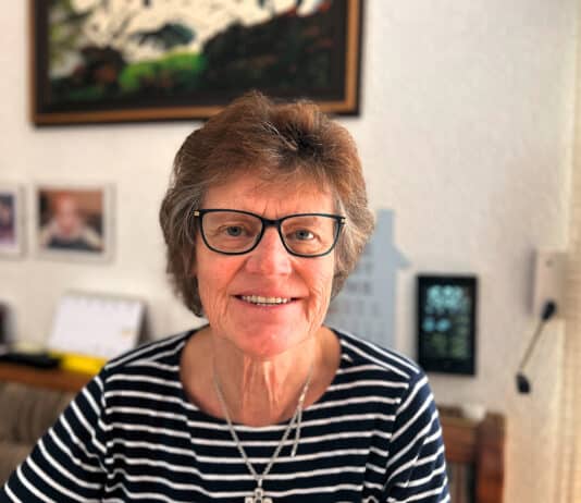 Eine Frau, die das Gailtal mit Herz bereichert