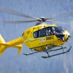 Verkehrsunfall nach internem Notfall: Lenkerin (59) per Notarzthubschrauber ins Krankenhaus geflogen