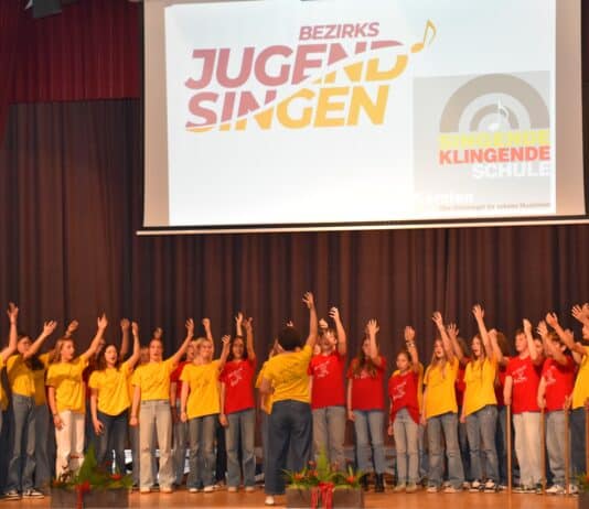 Bezirksjugendsingen 2026 begeisterte im Stadtsaal Hermagor