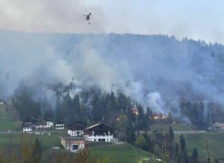 Update: Waldbrand im Lesachtal – 110 Hektar stehen in Flammen