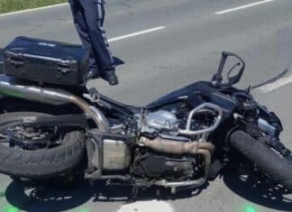 Wurzenpassstraße zeitweise gesperrt: Motorradfahrerin (58) schwer verletzt