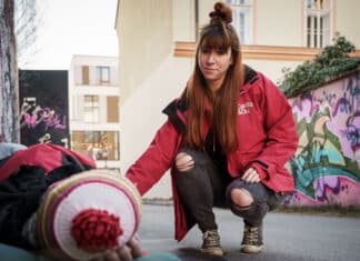 Kältetelefon der Caritas: Deutlich mehr Anrufe in kalten Nächten