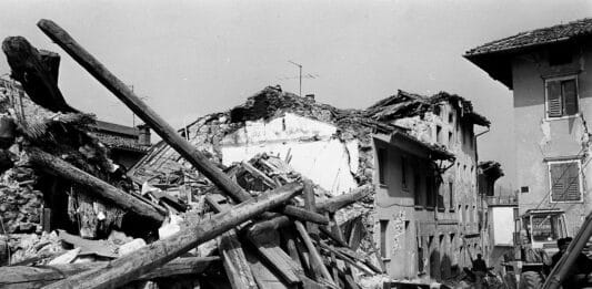 Erdbeben Friaul 1976: Zerstörung, Zusammenhalt und der Weg zurück