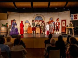 Gelungener Theaterabend in Kötschach – „Romeo & Julia – Ohne Tod kein Happy End“ begeistert Publikum