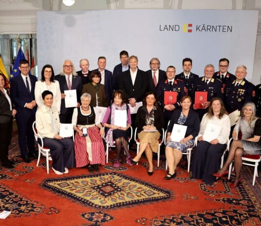 Offizieller Dank des Landes für besondere Leistungsträgerinnen und Leistungsträger