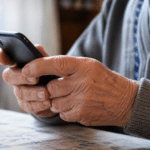 Vermeintliche ÖGK-SMS wird Senior zum Verhängnis – mehrere tausend Euro verloren
