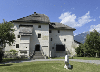 CRUX – Ausstellung, Lesung und Musik im GailtalMuseum Schloss Möderndorf