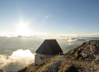 Start in die Almsaison: Tipps für ein sicheres Miteinander am Dobratsch
