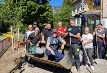 Nachhaltige Aufwertung des Vereinshausvorplatzes in Kreuth umgesetzt