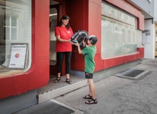 Schulschluss: Caritas Kärnten ruft zur Schultaschen- und Schulmaterialspende auf