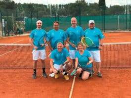 Aufschlag für Teamgeist und Zusammenhalt