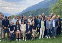 Gemeinsame Schulzeit verbindet über Jahrzehnte